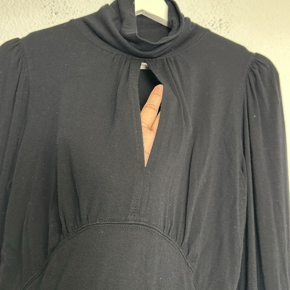 Free People Women’s Size Medium Black Mock Neck Front Open Slit Long Sleeve - Picture 4 of 11
